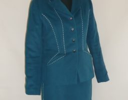 Cashmere 1940's style suit
